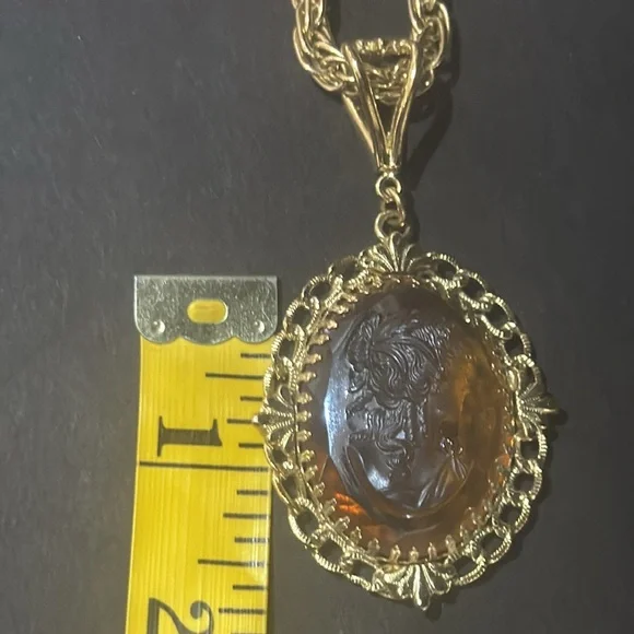 🛑🛑SOLD - Whiting & Davis Vintage Cameo Necklace - Picture 8 of 17